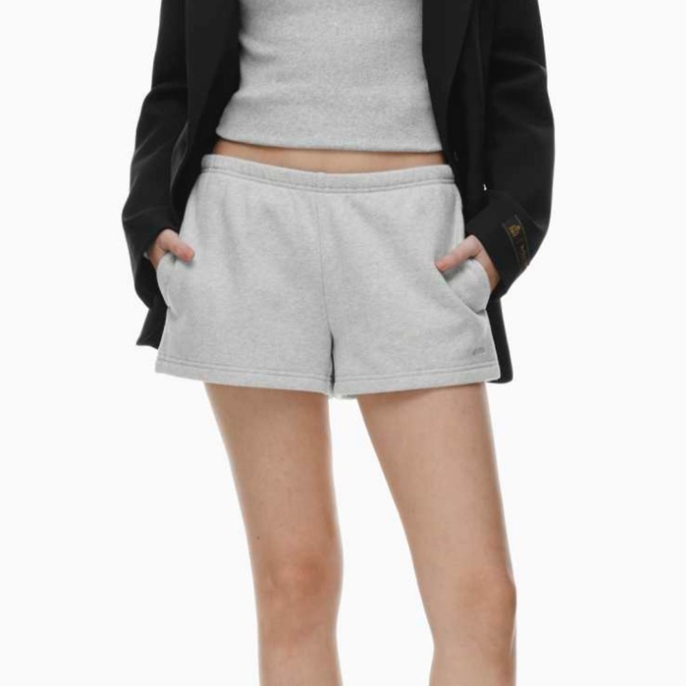 Cozy Fleece Boyfriend Lo-Rise Mini Short